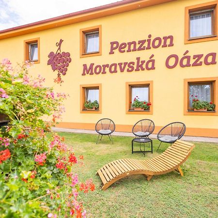 Penzion Moravska Oaza ヴァルチツェ エクステリア 写真
